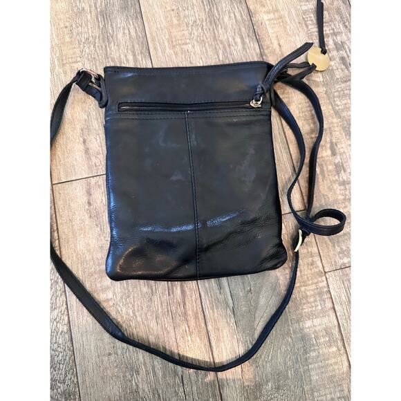 Margot New York Women's Black Genuine Leather Adjustable Straps Shoulder Bag - Picture 7 of 13